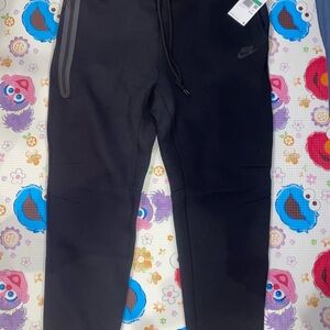 Nike Men's Black Joggers